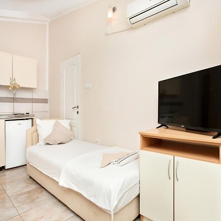 Apartments Mik5 - Famous Beach Jaz Budva Eksteriør bilde